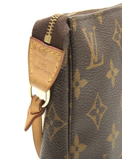 Pochette LOUIS VUITTON Toile mongram