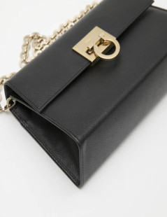 Mini sac FERRAGAMO cuir grainé noir