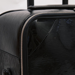 Valise roulante LOUIS VUITTON cuir verni 