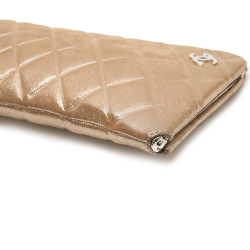 CHANEL evening clutch in gold lamé leather