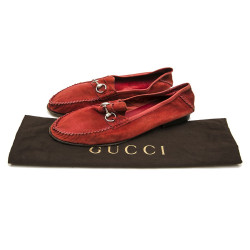 Moccassins GUCCI  daim rouge T43