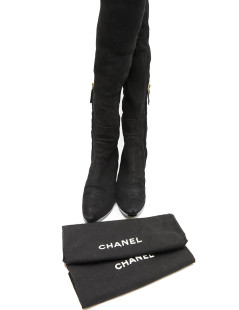 CHANEL T 38.5 thigh boots in black suede calfskin 