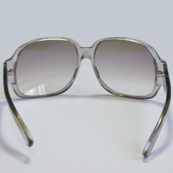 Lunettes de soleil GUCCI en plastique gris clair