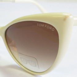 xxx Lunettes de soleil TOM FORD modèle Anastasia en plastique ivoire