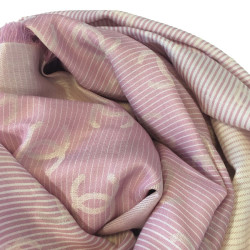 CHANEL shawl with small fringes in pink and white cotton and silk