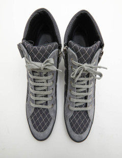 Boots Chanel T39,5 denim et veau velours gris