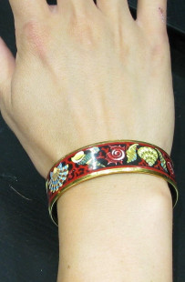 Bracelet HERMES  en émail "Coquillage"