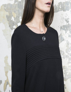 CHANEL T 38 in black wool jersey