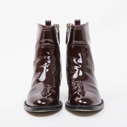 Boots T 37 CHANEL cuir verni lie de vin