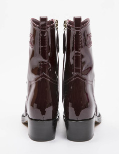 Boots T 37 CHANEL cuir verni bordeaux