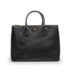 PRADA 'Galleria' in black Saffiano in black leather