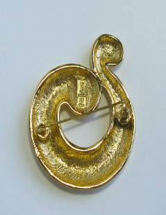 YVES SAINT LAURENT YSL Vintage gilded brooch