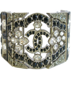 CHANEL Couture articulated cuff bracelet in matte silver metal set with Swarovski rhinestones