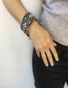 CHANEL Couture articulated cuff bracelet in matte silver metal set with Swarovski rhinestones