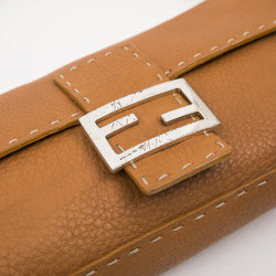 FENDI baguette bag in gold taurillon leather