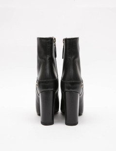 CHANEL boots in black lamb leather size 37fr