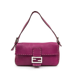 Sac baguette FENDI cuir taurillon fuchsia