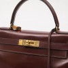 Sac Kelly 28 HERMES cuir box bordeaux vintage