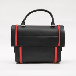 Sac  GIVENCHY cuir noir et fils rouges