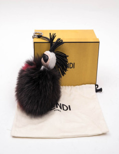 Bijou de sac "Karl"  FENDI en vison