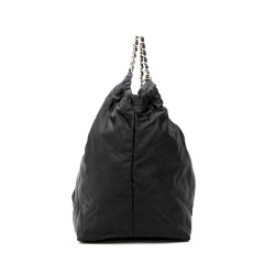 Sac CHANEL en satin duchesse noir