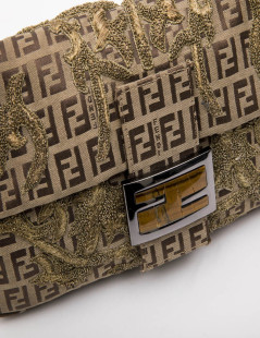 FENDI baguette bag in brown monogram canvas and gold threads embroidery