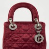 Mini sac Lady D CHRISTIAN DIOR en velours de soie rouge cardinal