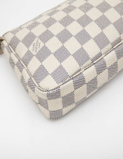 LOUIS VUITTON clutch bag in Azur checkered canvas and natural cow leather