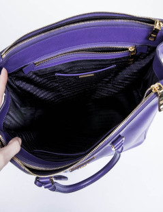 Sac PRADA en cuir Saffiano violet