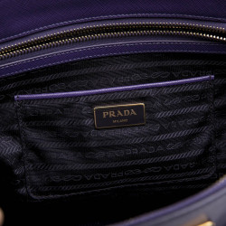 Sac PRADA en cuir Saffiano violet