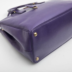 Sac PRADA en cuir Saffiano violet