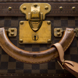 LOUIS VUITTON suitcase in damier ébène canvas