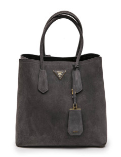 Sac PRADA en daim gris perle