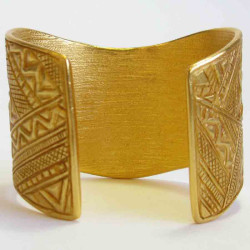 YSL YVES SAINT LAURENT Vintage cuff bracelet in matte gilded metal