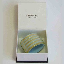 CHANEL cuff bracelet in skye blue resin and 5 stripes in gold leaf incrusted