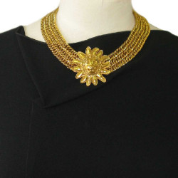 Collier ras de cou CHANEL tête de Lion vintage en métal doré