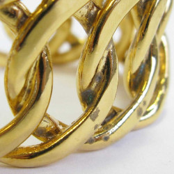 CHANEL vintage cuff bracelet in gilt metal braided chain