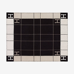 HERMÈS Avalon III throw blanket in écru and black merino wool and cashmere