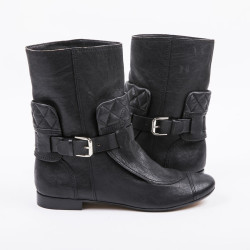 Boots T 37.5 CHANEL cuir de veau noir vieilli 