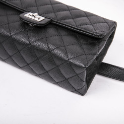 Pochette banane CHANEL cuir grainé noir