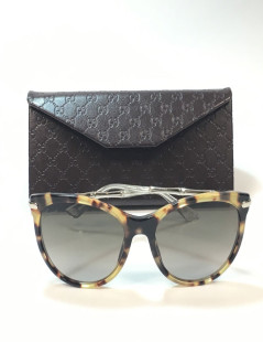 Lunettes de soleil GUCCI branches métal bambou et écaille de tortue