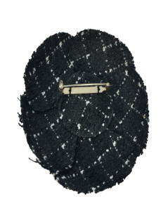 Broche CHANEL tissu