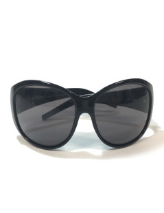 Lunettes de soleil FENDI monture noire