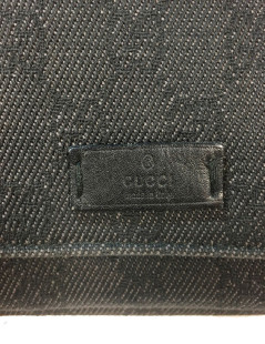 Portefeuille GUCCI en toile monogram gris foncé