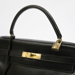  Kelly 32 HERMES Vintage box noir