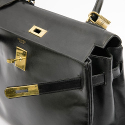  Kelly 32 HERMES Vintage box noir