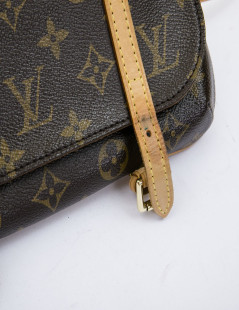 Banane LOUIS VUITTON en toile monogra LV