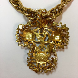 Collier CHRISTIAN LACROIX croix vintage en métal doré et strass