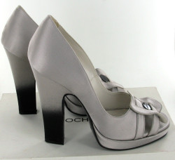 Escarpins ROCHAS gris