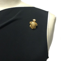 YVES SAINT LAURENT YSL gilded turtle brooch